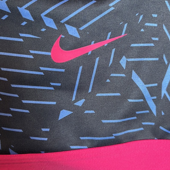 nike racer back sports bra - Picture 2 of 4